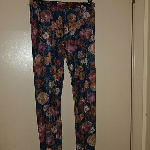 Tights - Picture 2 of 2